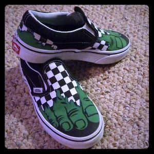 Vans Limited Edition Hulk Skip Ons